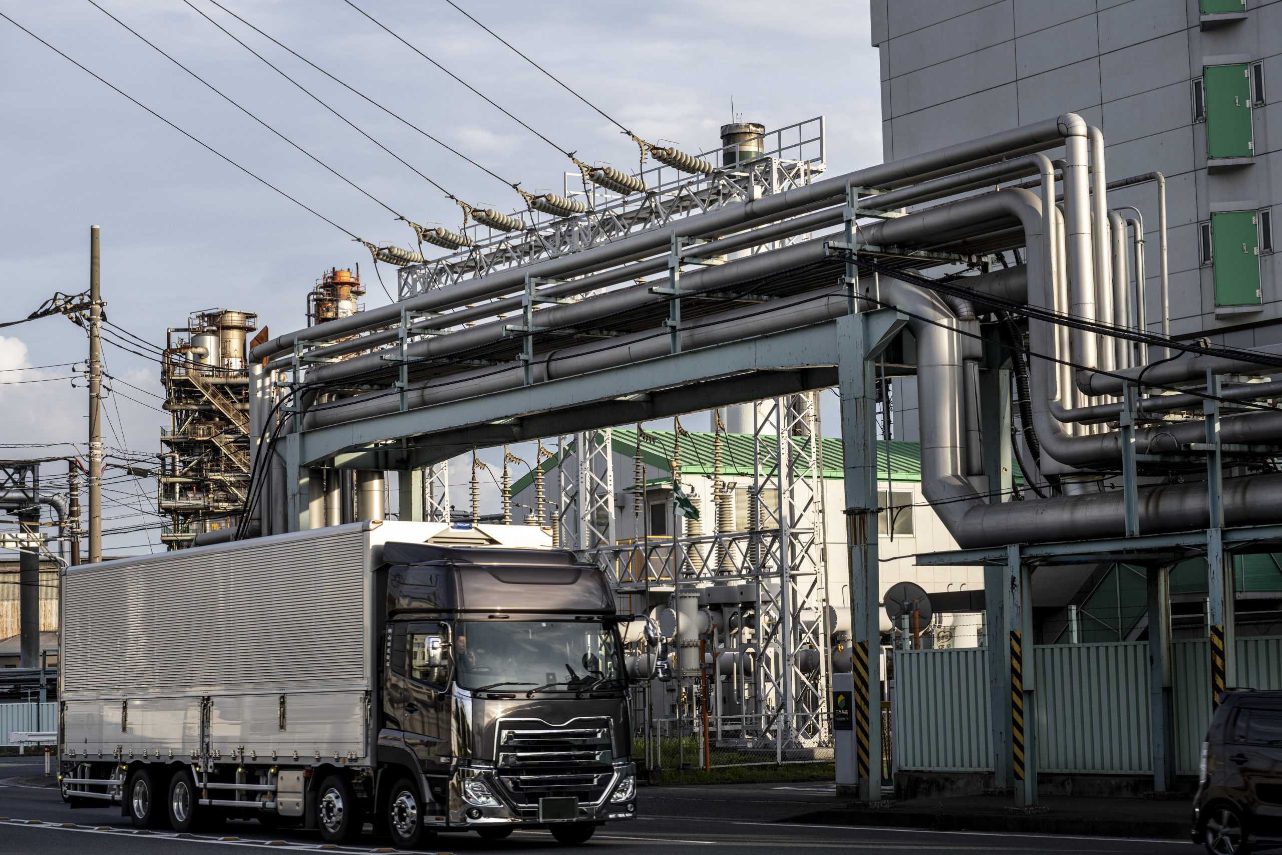 pollution industry exterior daylight (1)